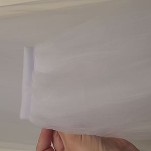 118"w-118"l White Vail 🤍